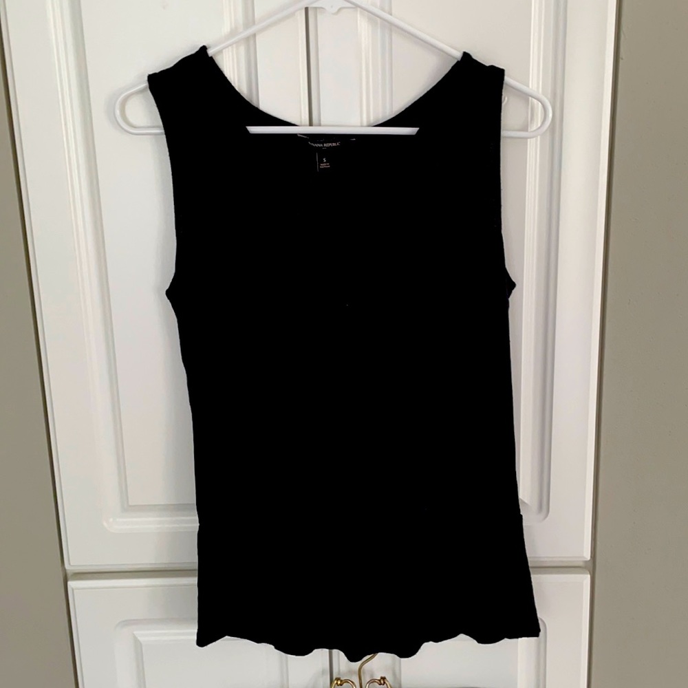 Banana Republic cotton tank, size S
